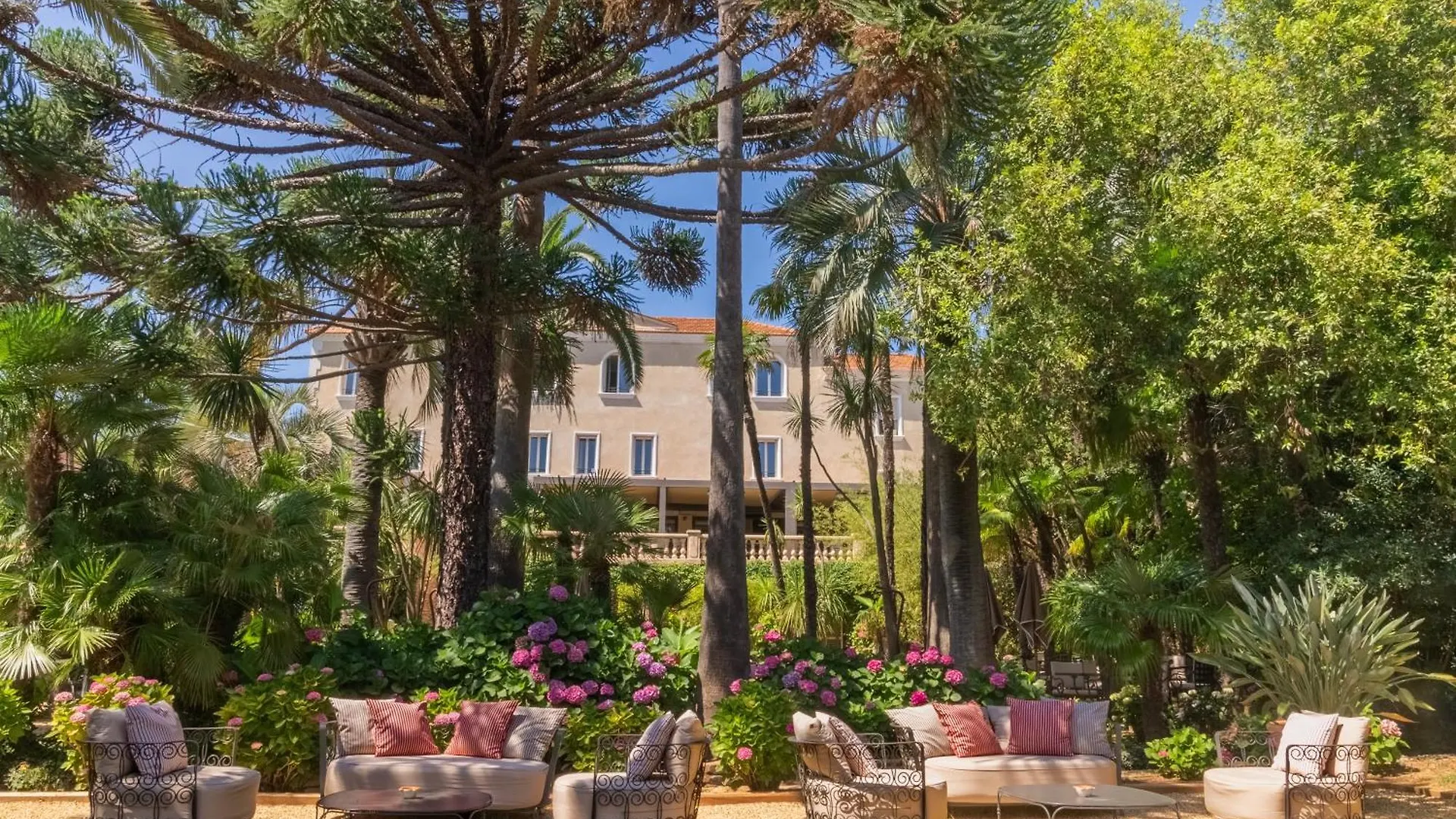 Chateau De Valmer La Croix-Valmer Hotel